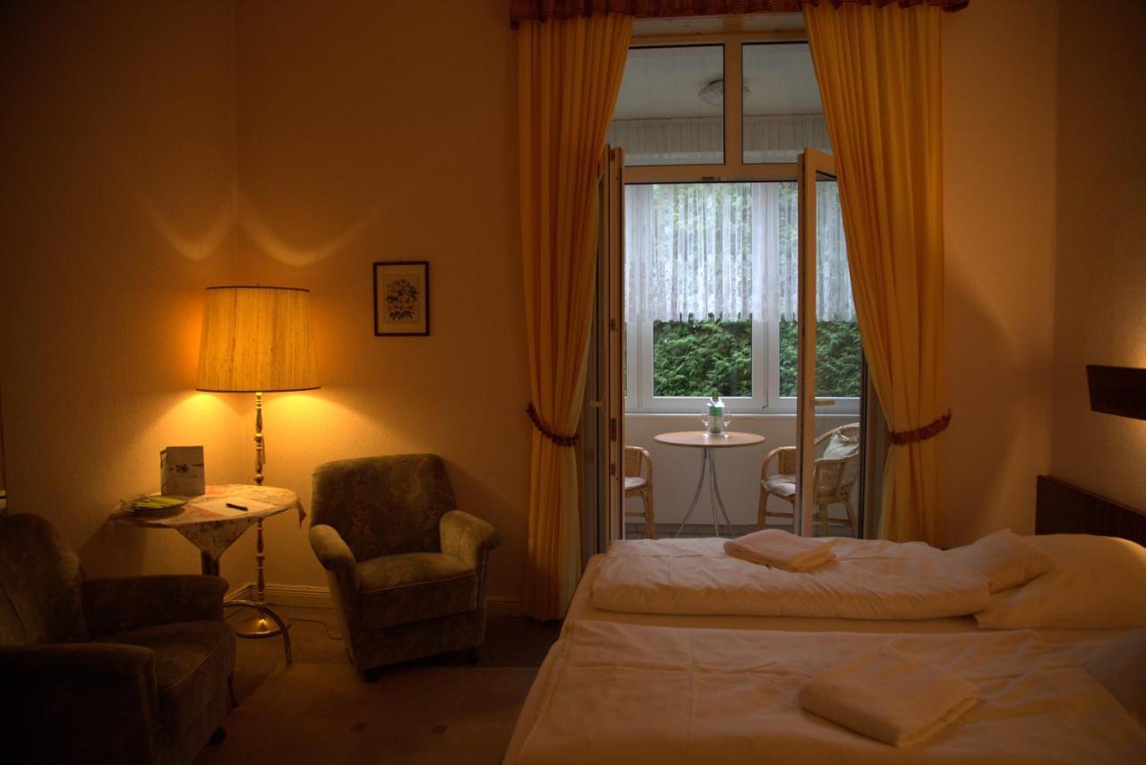 Haus Mecklenburg Hotel Pension Bad Salzuflen Eksteriør bilde